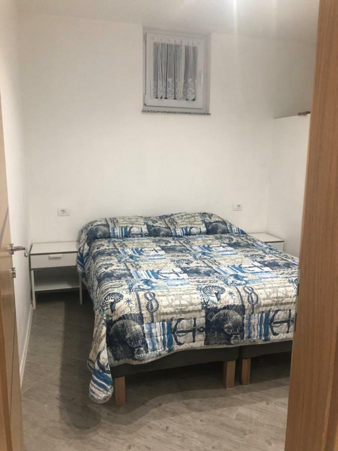 Ferienwohnung Bozic Apartman Pula Exterior foto
